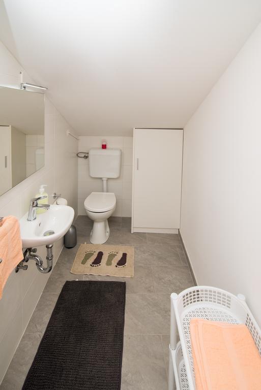 Apartman Marinko Krk Town Bagian luar foto